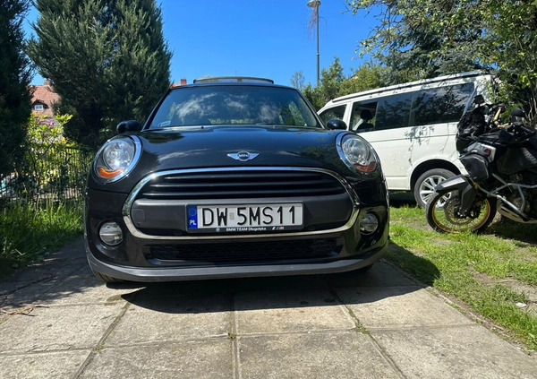 MINI ONE cena 42500 przebieg: 137000, rok produkcji 2016 z Wrocław małe 277